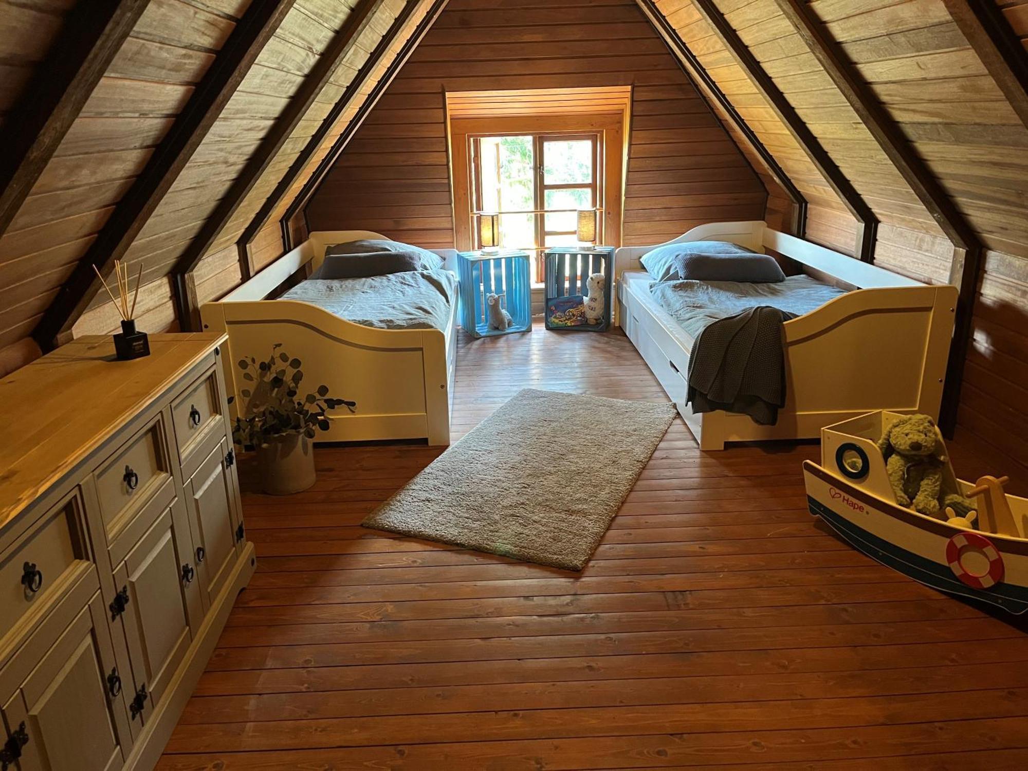 Ruhe Unter Reet-Haus Mit Sauna, Whirlpool Und Kamin Gnarrenburg 外观 照片
